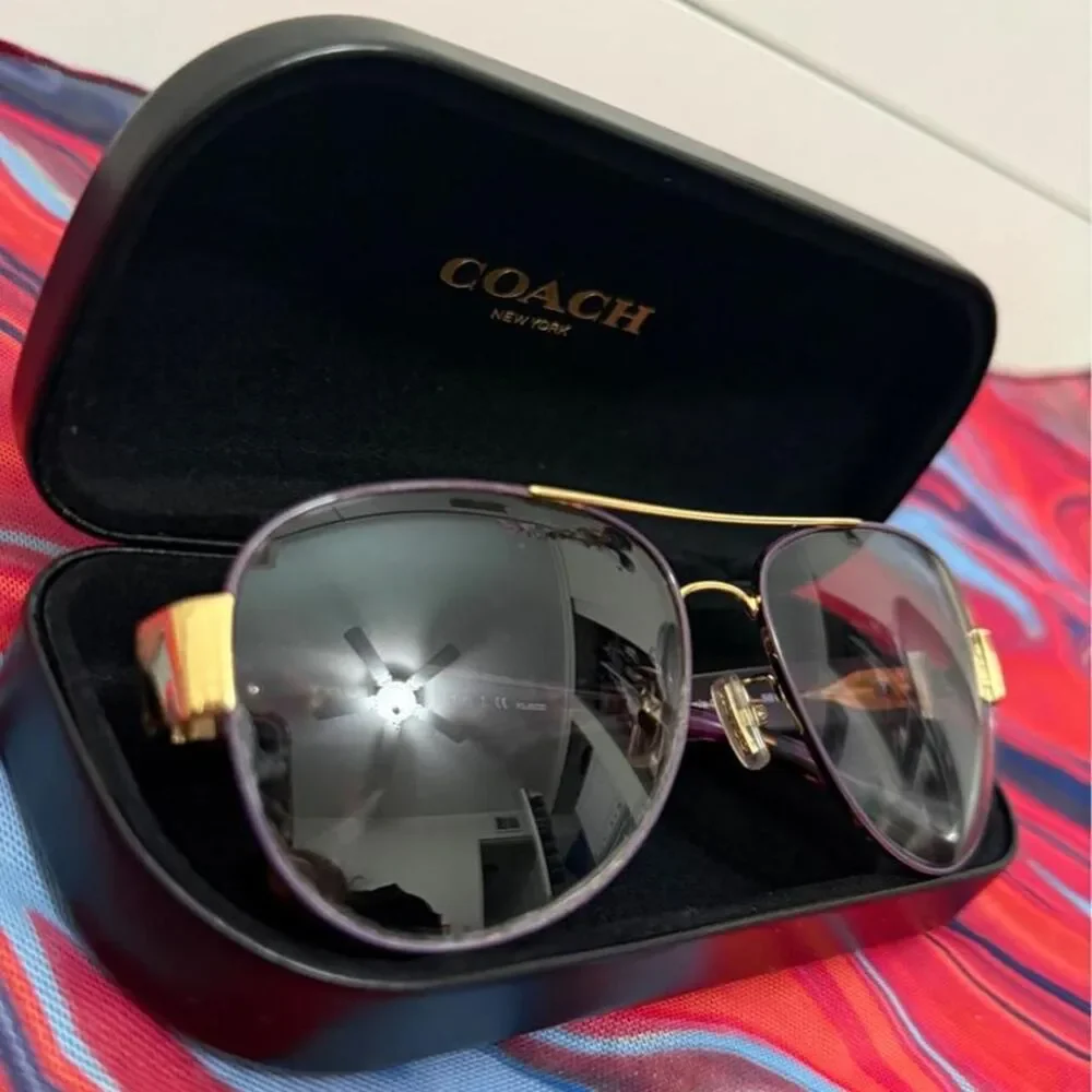Coach Gold Aviator Sunglasses HC7059 Vintage Luxury w/ Coach Case